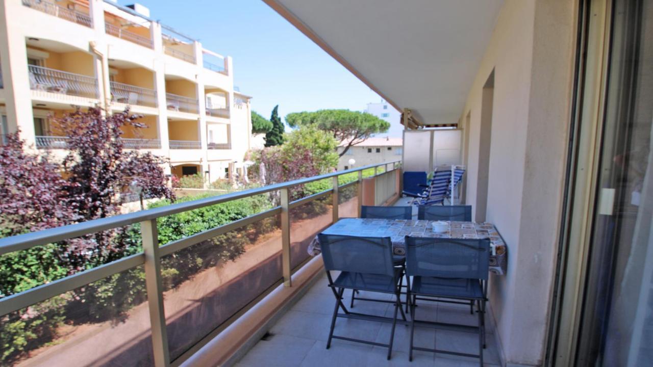 Le Riviera Apartment Sainte-Maxime Exterior photo