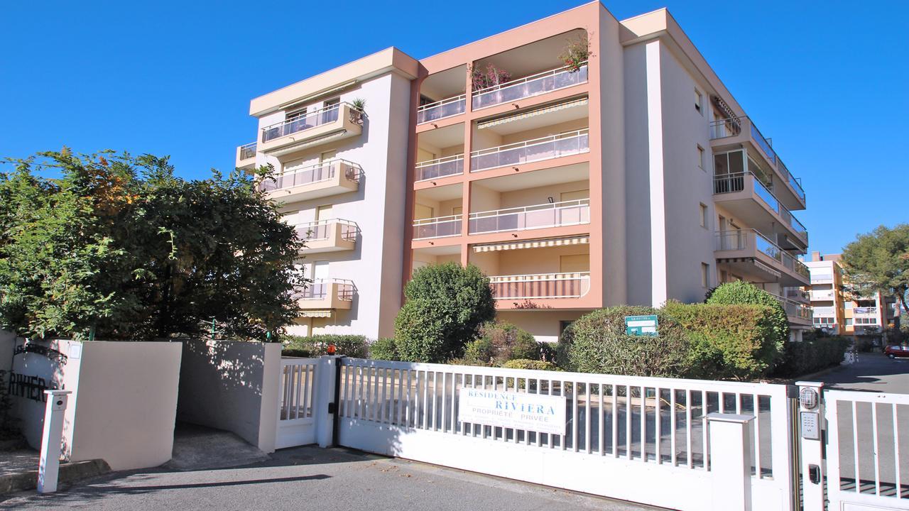 Le Riviera Apartment Sainte-Maxime Exterior photo